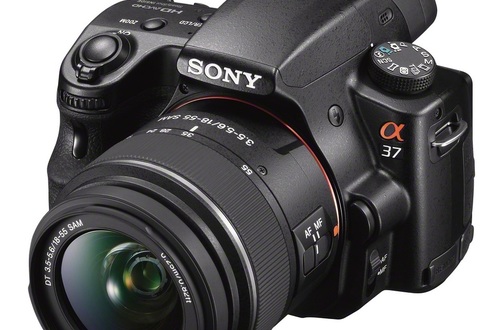Зеркальный фотоаппарат Sony SLT-A37 снимает каждую секунду 7 кадров из вашей жизни