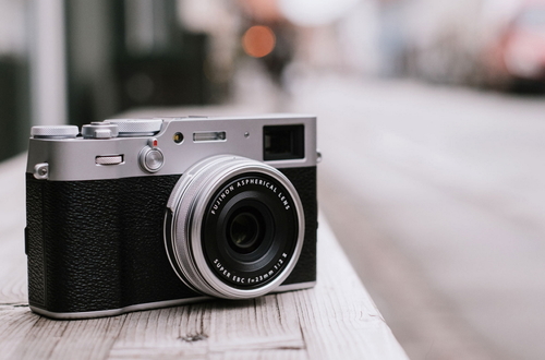 Почему Fujifilm X100V - идеальная камера для уличной фотографии