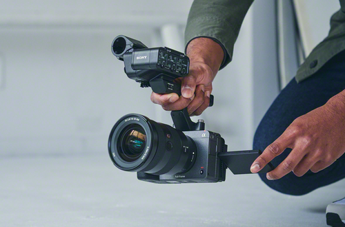 Полнокадровая камера Sony FX3 Cinema Line: откройте для себя мир профессионального кинематографа.