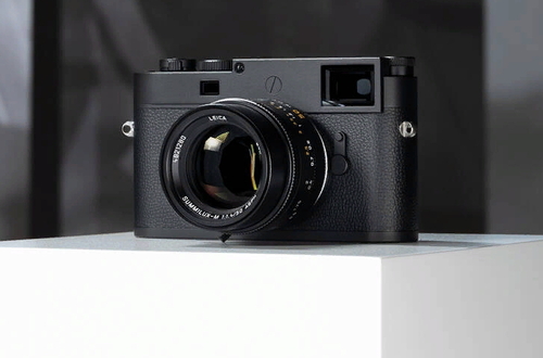 Leica представила монохромную камеру M11 