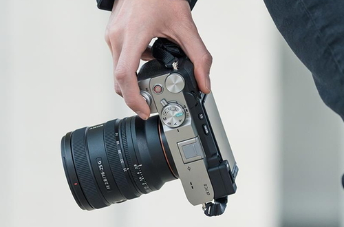 Sony анонсировала зум FE 16-25 mm f/2.8 G
